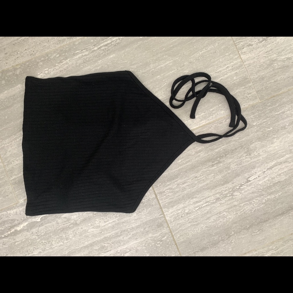 Criss cross halter top.